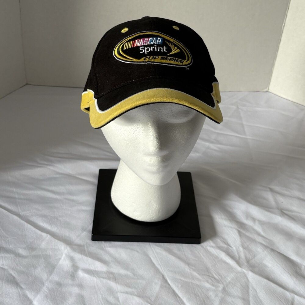 NASCAR Sprint Cup Series Hat 2009 Black/yellow
